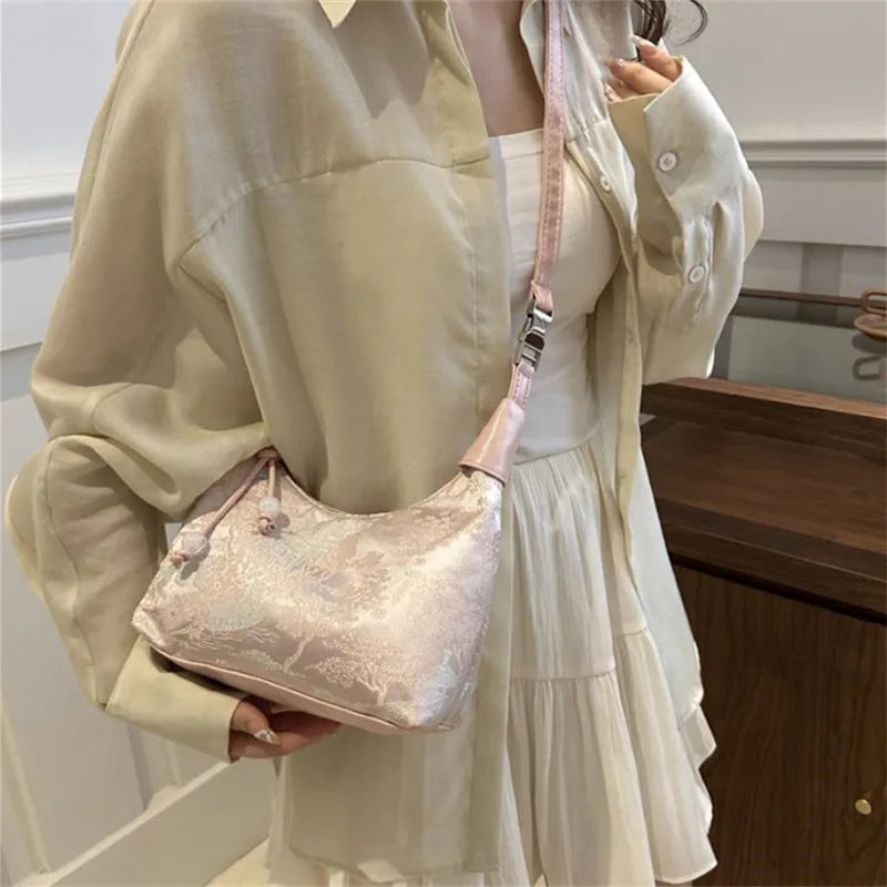 Chic Trend Tote Bag for Women Light Simple Shoulder Crossbody Bags with Large Capacity for Women Portable Phone Bag Coin Purse
