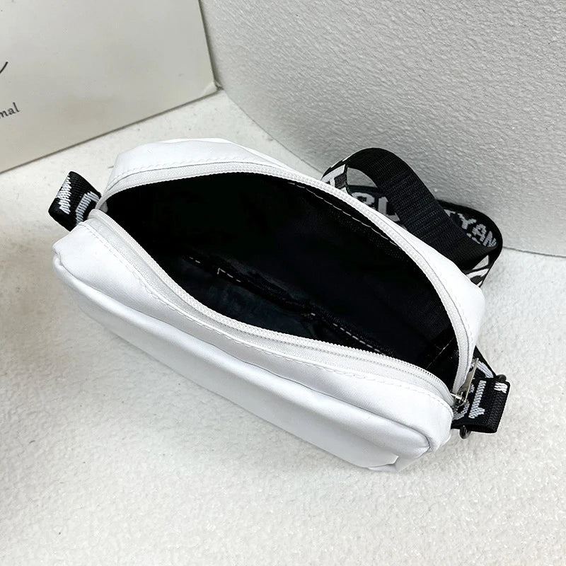 Black&white Shoulder Bag Durable Butterly Nylon Crossbody Bag Wide Belt Crossbody Bag Casual Small Sqaure Bag For Women