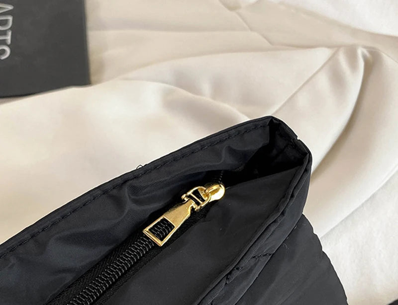 Fashion Chain Crossbody Bags Women Winter Cotton Padded Quilted Shoulder Bags Casual Large Capacity Simple Female Handbags