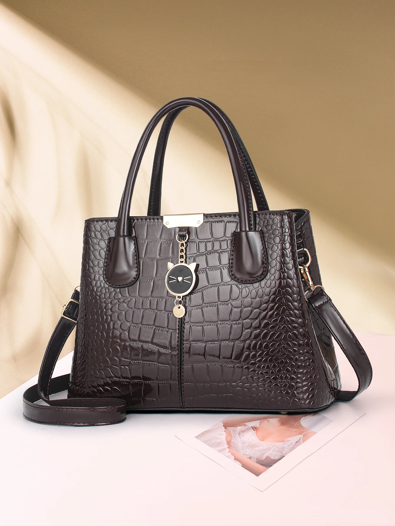 Women's Fashion Crocodile Pattern Shoulder Bag, Bright Leather Large Capacity Commuter Handbag
