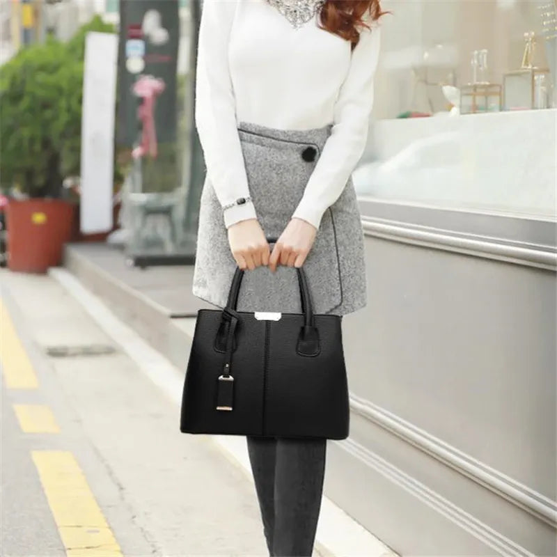 Shaping PU Leather Handbag, Stylish Versatile Tote Shoulder Bag, Large Capacity Crossbody Bag with Adjustable Straps,Zip Closure