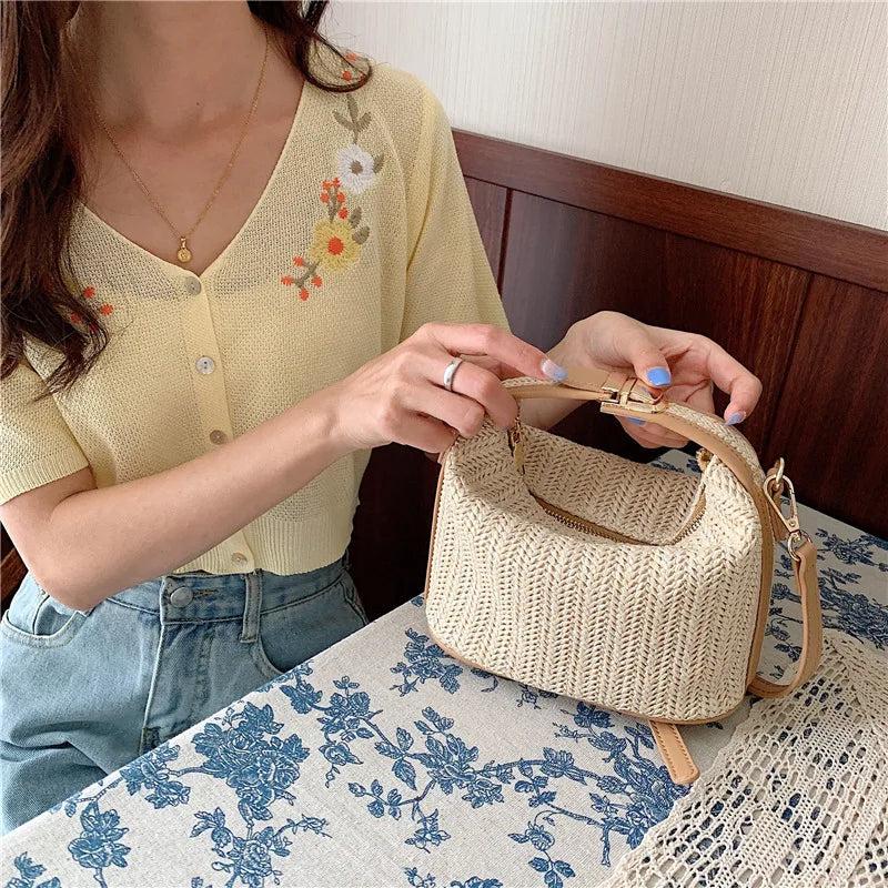 Straw Crossbody Bag For Women Fashion Bohemian Small Knitting Summer Purse And Handbag Ladies Casual Vacation Bucket Beach Bags