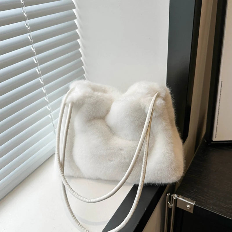 Women Fluffy Shoulder Bag Top-handle Bag New Fashion Female Autumn Winter Handbag Soft Plush Versatile Shopping Tote