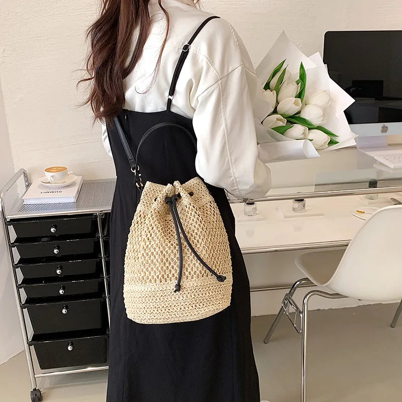 Woven Straw Bag Ladies Bucket Crossbody Bag Summer Beach Bag Retro Travel Shoulder Bags Small Travel Purse and Handbag For Women