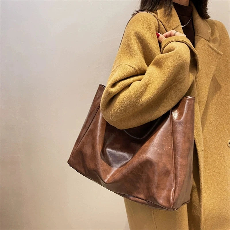 Women's Tote Bag, Large Capacity Soft Leather Shoulder Bag, Retro Casual Handbag, Perfect for Commuting Handbags Travel Bag