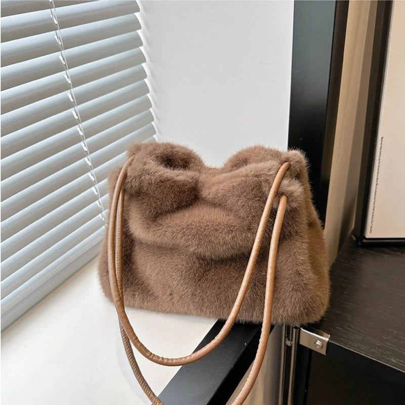 Women Fluffy Shoulder Bag Top-handle Bag New Fashion Female Autumn Winter Handbag Soft Plush Versatile Shopping Tote