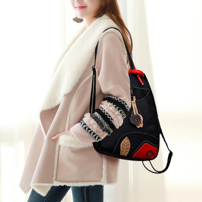 Fashion Women Backpack Waterproof Nylon Shoulder Bag Leisure Travel Luggage Bag Outdoor Crossbody Bag Student School Bag