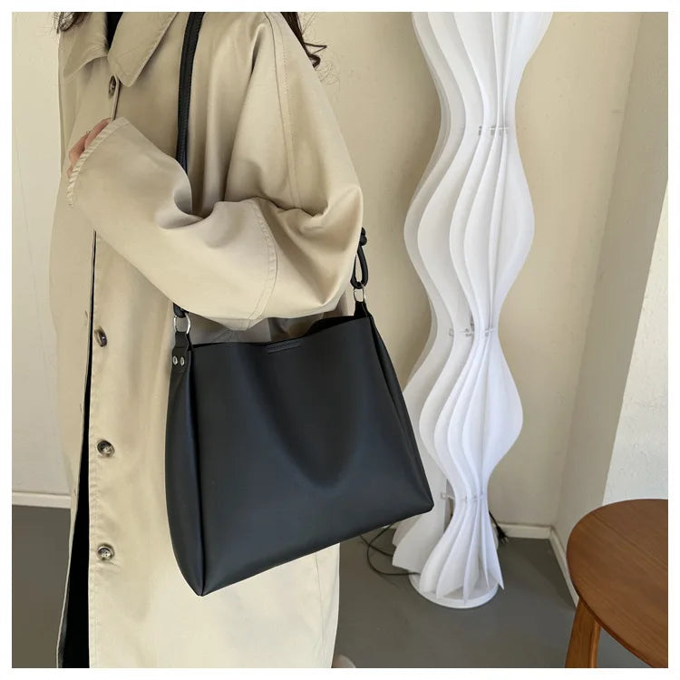 Fashionable High Quality Texture Crossbody Bag, Synthetic Leather Bucket Tote Bag, Single Shoulder Bag for Commuting Women's Bag
