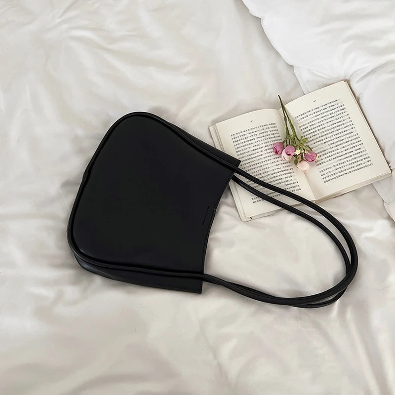 Simple And Casual New Popular PU Leather Versatile Shoulder Underarm Bag Small Fresh Solid Color Bear Pendant Handbag