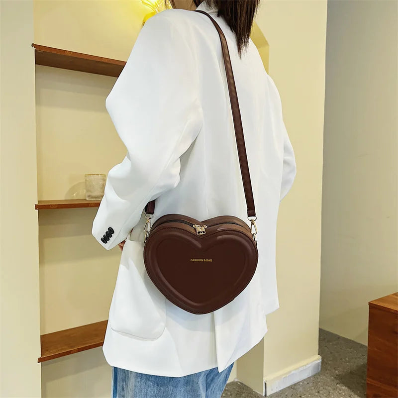 Fashion Heart Shape Crossbody Bags For Women New Solid Color PU Leather Shoulder Bag Casual Ladies Handbags Designer Female Bags