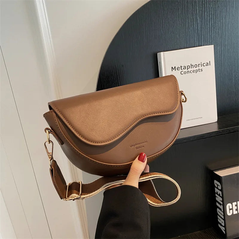 Vintage Saddle Crossbody Bag PU Leather Women's Luxury Design Small Handbag and Purse Ladies Travel Shoulder Messenger Bag Purse