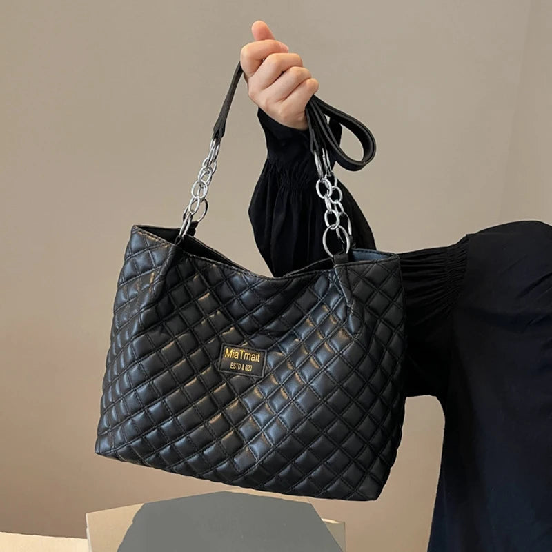 New Popular PU Leather Large Capacity Women's Bag Winter High Quality Quilted Design Shoulder Bag Commute Shopper Tote Bag