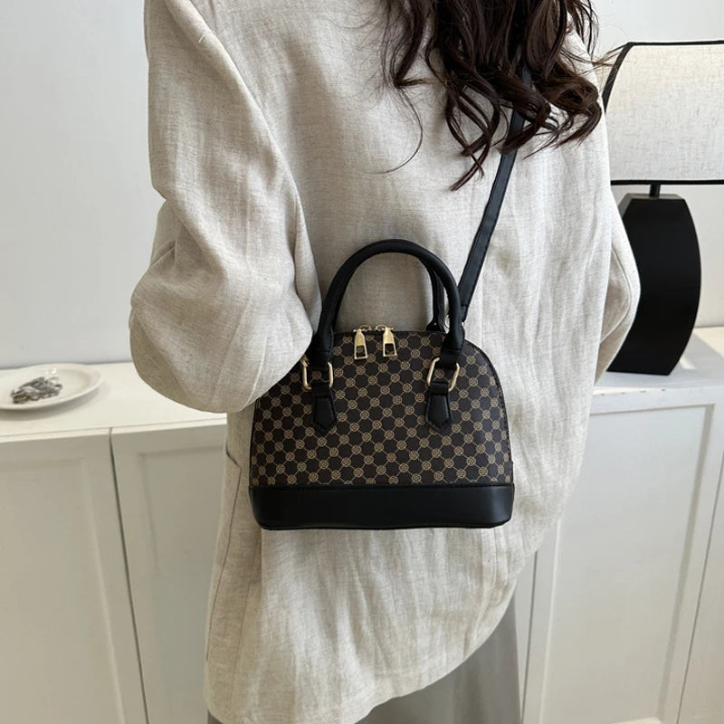 Fashion Shell Bag Ladies Small Pattern Design Purse and Handbag Shoulder Crossbody Bag For Women Daily Use