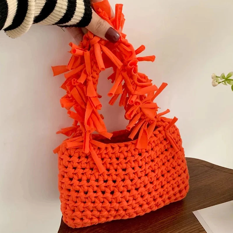 Spring And Summer Handwoven Women's Handheld Bag Leisure Small Fresh Hollow Out Small Design Holiday Bag