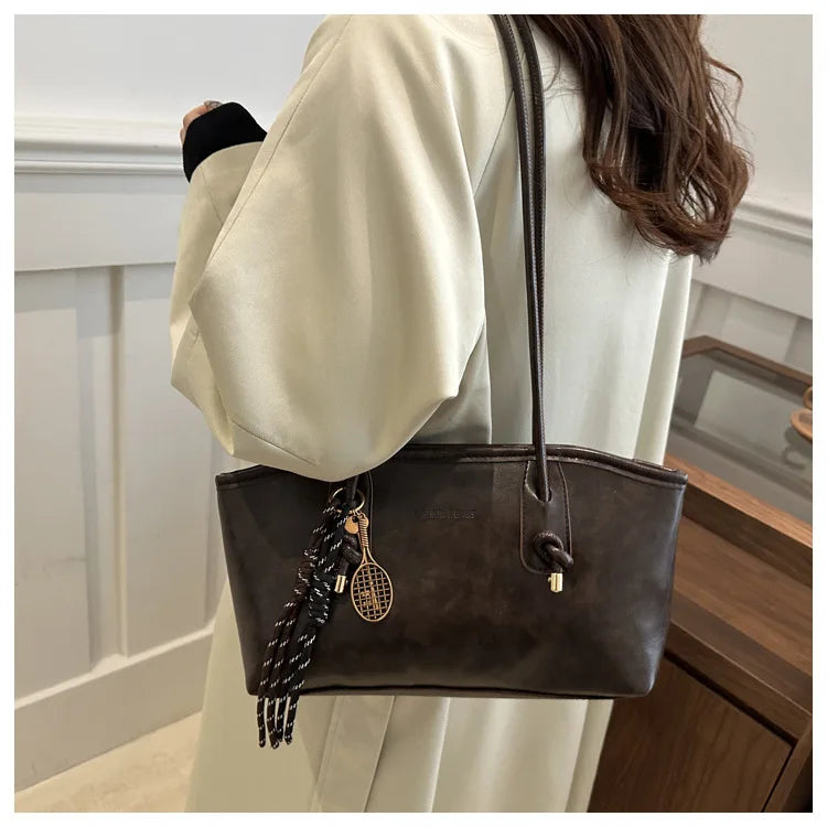 High Quality Texture Vintage Large Capacity Women's Bag Stylish Commuting Armpit Handbag Women Shoulder Bag Fashionable Tote Bag