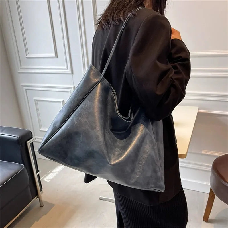 Women's Tote Bag, Large Capacity Soft Leather Shoulder Bag, Retro Casual Handbag, Perfect for Commuting Handbags Travel Bag