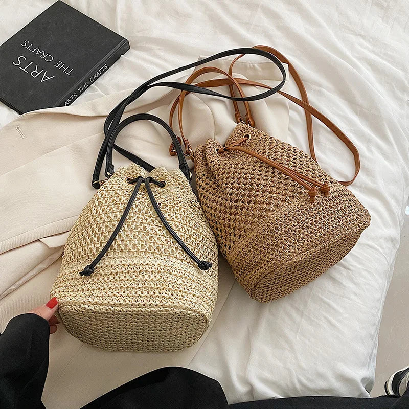 Woven Straw Bag Ladies Bucket Crossbody Bag Summer Beach Bag Retro Travel Shoulder Bags Small Travel Purse and Handbag For Women