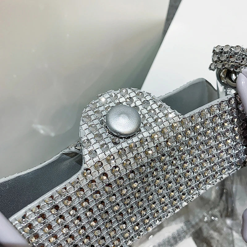 PVC Transparent Shoulder Crossbody Bag Rhinestone Thick Chain Ladies Small Purse and Handbags Fashion Jelly Summer Beach Totes