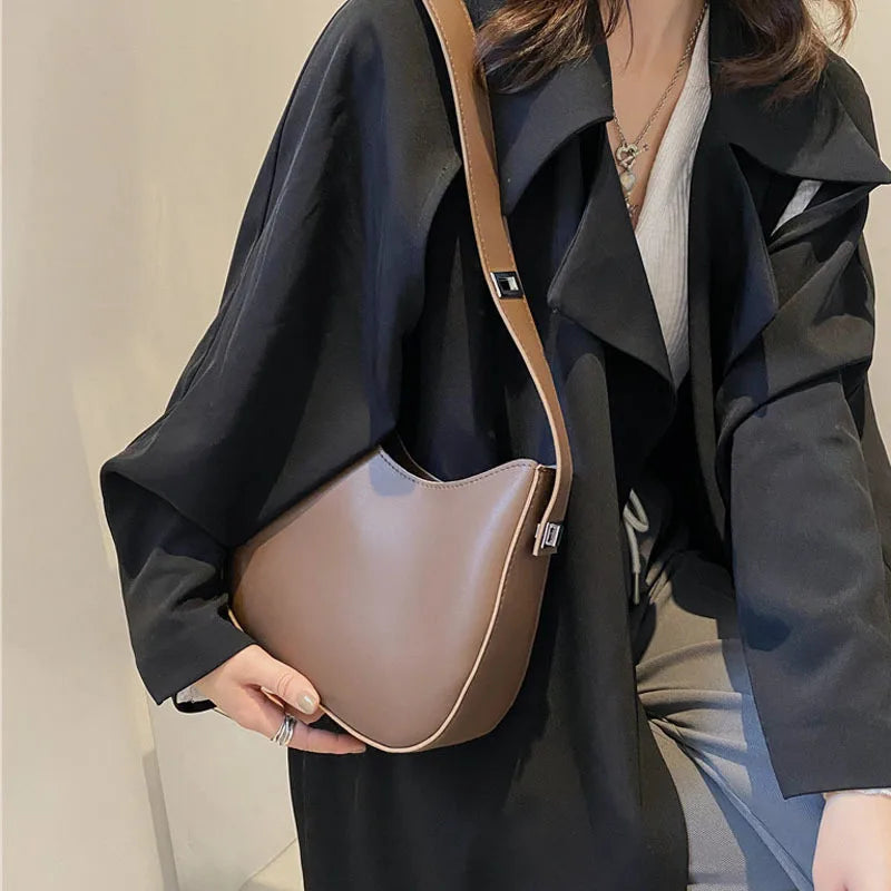 PU Leather Fashion Design Crossbody Bags For Women Summer Travel Shoulder Bags Large Capacity Handbags and Purse Armpit Hobo Bag