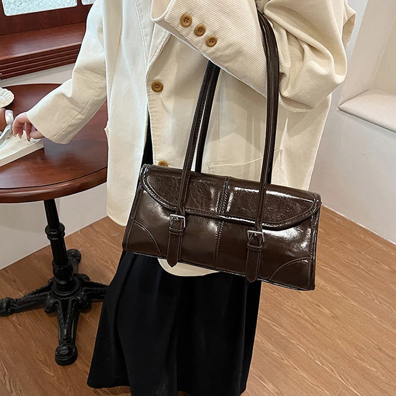 High End Burgundy Oil Wax PU Leather Underarm Bag Elegant Women's Magnetic Buckle Shoulder Bag Commuter Versatile Ladies Tote Ba