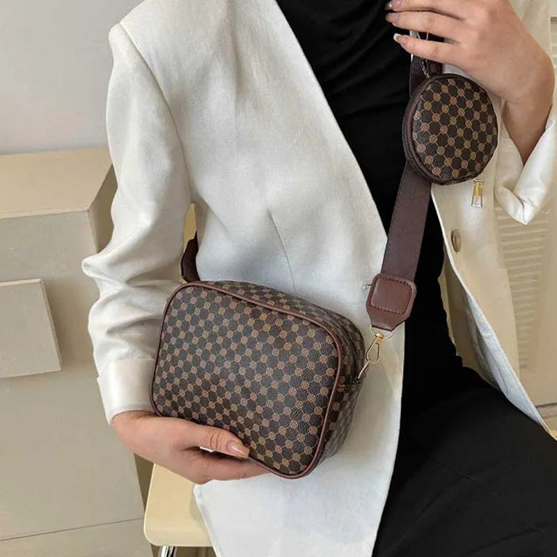 Simple And Trendy Texture, Casual Women's Shoulder Bag With A Foreign Style Strap, Small Hanging Bag, Diagonal Crossbody Small S