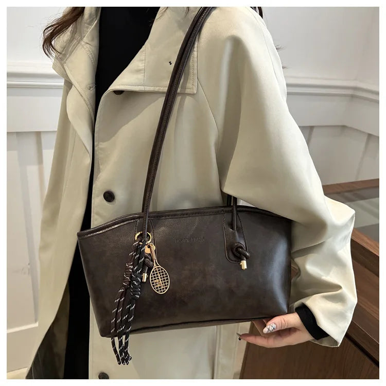 High Quality Texture Vintage Large Capacity Women's Bag Stylish Commuting Armpit Handbag Women Shoulder Bag Fashionable Tote Bag