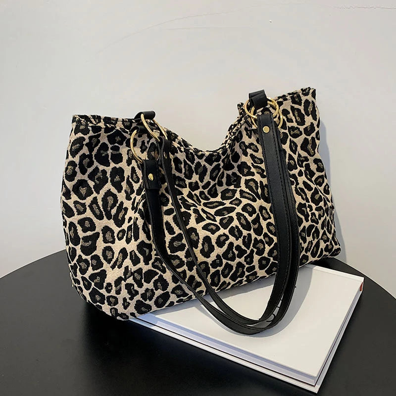 New Fashion Tote Bags Shopping and Travel Canvas Bags Women Popular Handbags Large Capacity Leopard Shoulder Bags