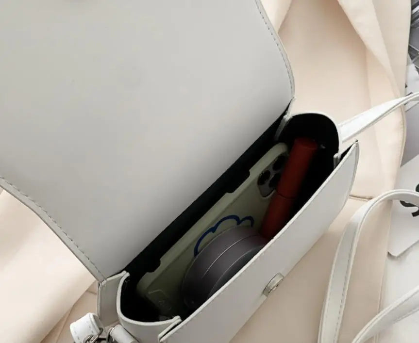 Fashionable Synthetic Leather Crossbody Bag, Womens Shoulder Bag, Simple Square Design, Adjustable Strap, Suitable for Daily Use