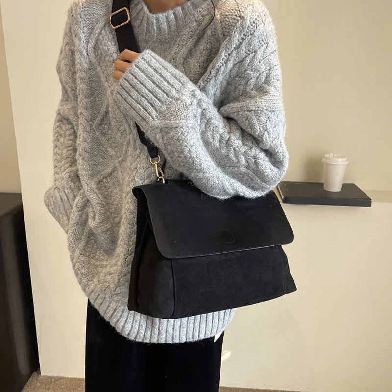 Women Mailman's Flap Bag Matte Suede Versatile Winter Large Capacity Crossbody Bag Single Shoulder Bag Shopper Totes