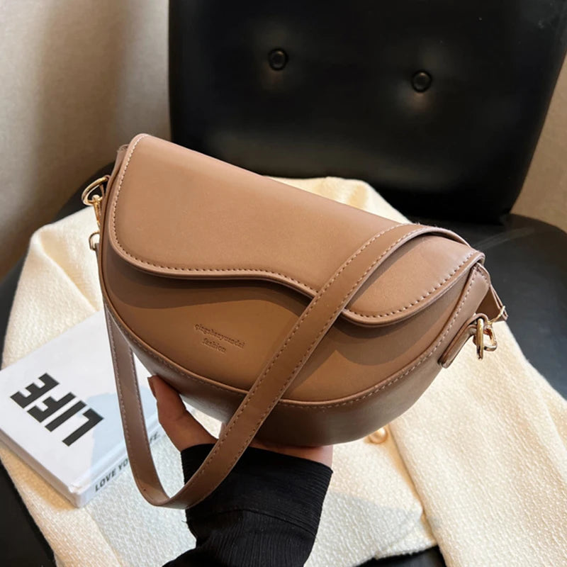 New Solid Color PU Leather Women's Crossbody Bag With Stylish Red Wide Shoulder Strap Shoulder Small Square Bag