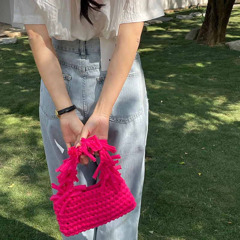 Spring And Summer Handwoven Women's Handheld Bag Leisure Small Fresh Hollow Out Small Design Holiday Bag