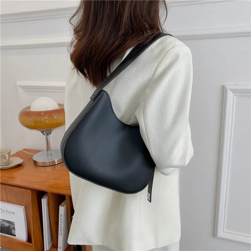 PU Leather Fashion Design Crossbody Bags For Women Summer Travel Shoulder Bags Large Capacity Handbags and Purse Armpit Hobo Bag