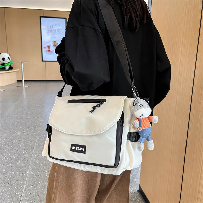 Trendy Nylon Messenger Bag, Large Capacity Crossbody Bag, Casual Flap Shoulder Bag for Teen Student School Bags Satchel