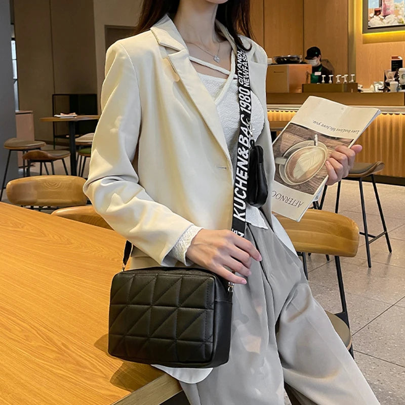 New Solid Color Diamond Plaid Son And Mother Fashion Shoulder Bag Trendy Letter Wide Shoulder Strap Crossbody Small Square Bag