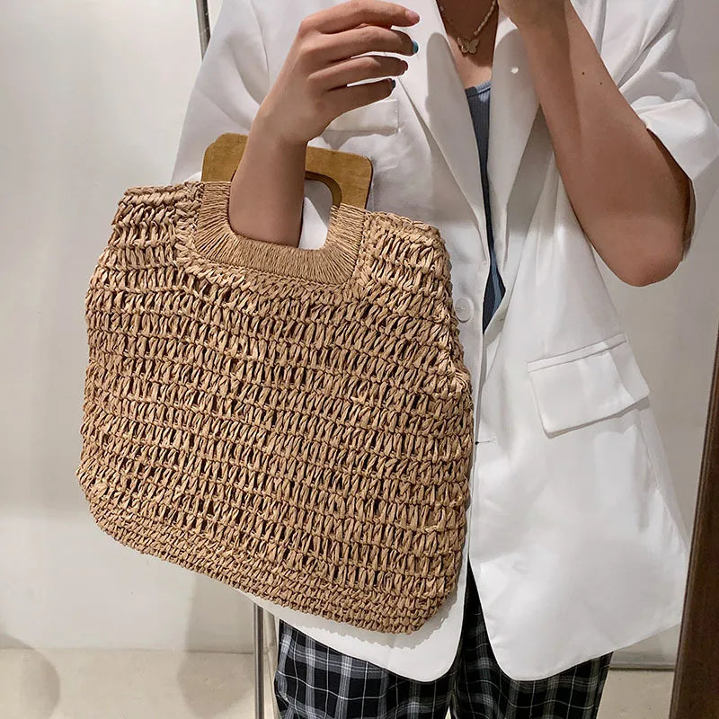 Summer Woven Straw Handbag Female Wooden Handle Bag Large Capacity Travel Beach Bag Fashion Style Totes Hollow out Tote Bolsa